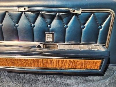 1970 Lincoln CONTINENTAL Base