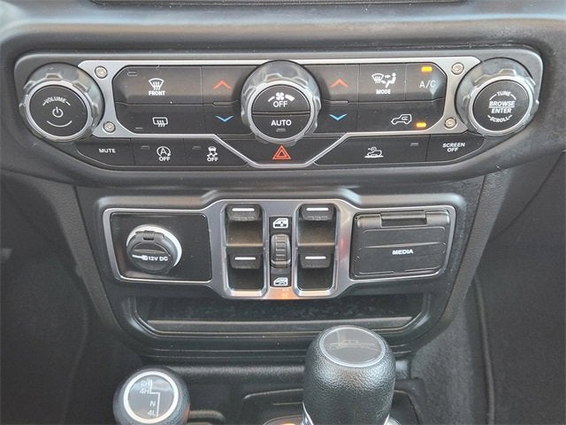 2023 Jeep Gladiator Overland