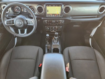 2023 Jeep Gladiator Overland