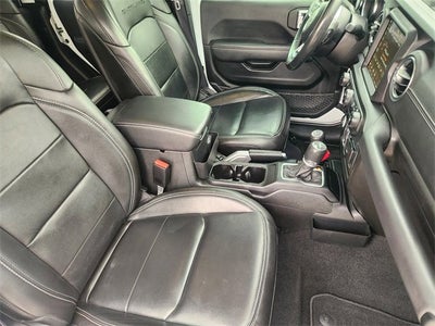 2022 Jeep Gladiator Overland