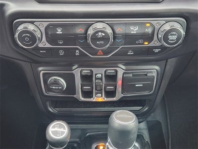 2022 Jeep Gladiator Overland