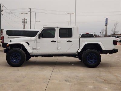 2022 Jeep Gladiator Overland