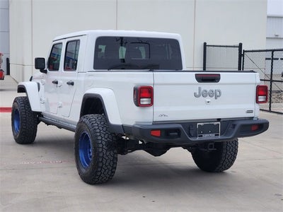 2022 Jeep Gladiator Overland