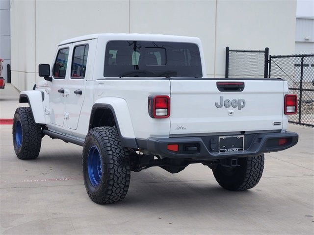 2022 Jeep Gladiator Overland