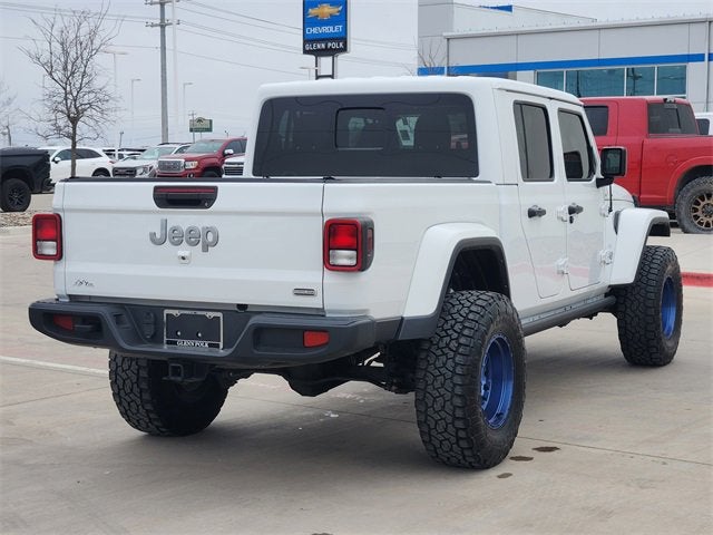 2022 Jeep Gladiator Overland