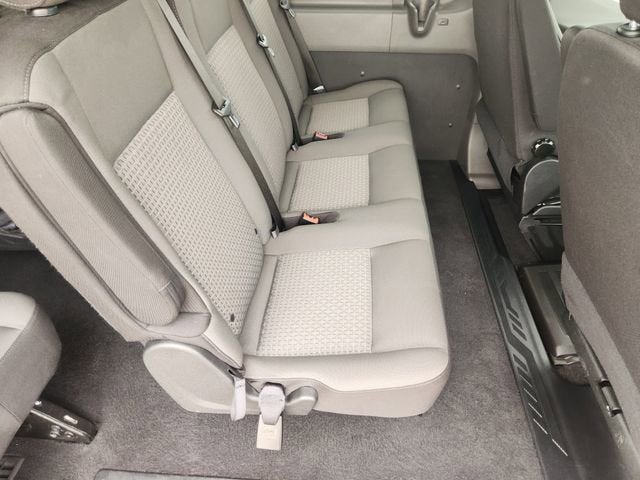 2023 Ford Transit Passenger Wagon XLT