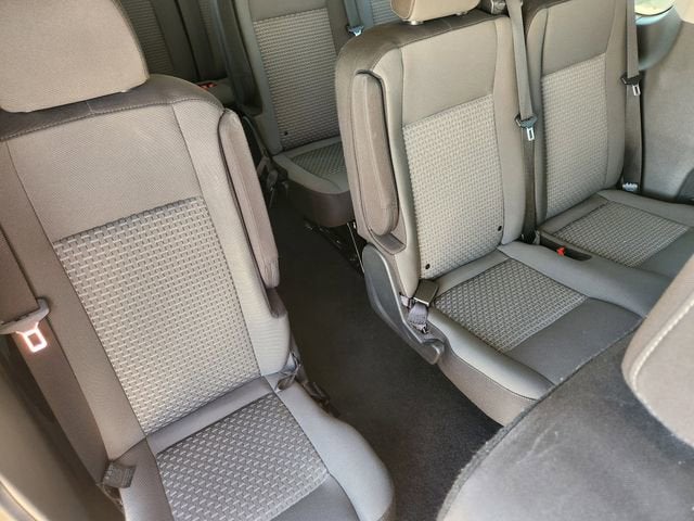 2024 Ford Transit Passenger Wagon XLT