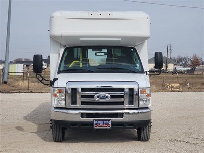 2018 Ford E-Series Cutaway E-450 DRW WB