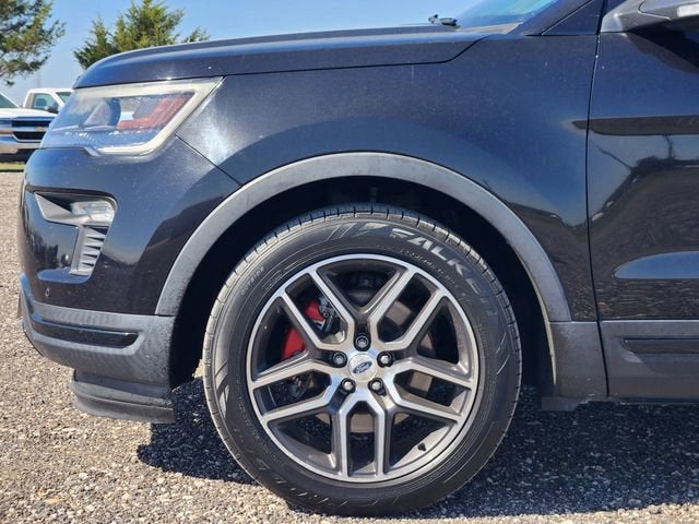 2019 Ford Explorer Sport