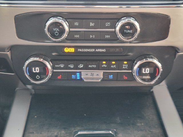 2022 Ford Super Duty F-350 SRW Lariat