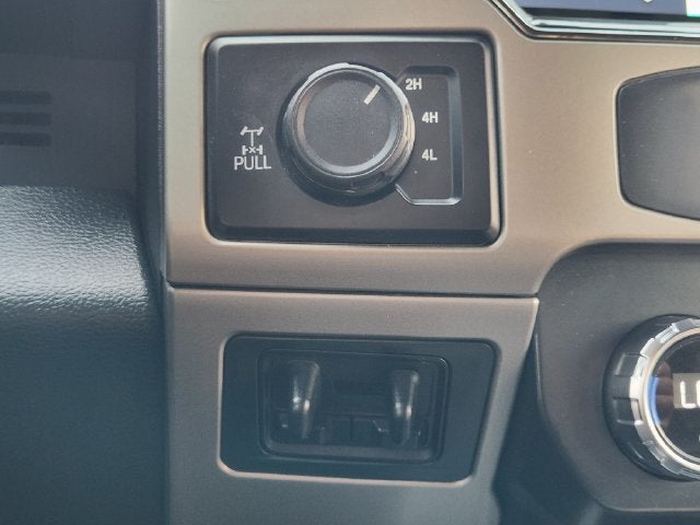 2022 Ford Super Duty F-350 SRW Lariat