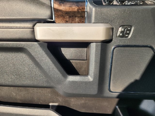 2022 Ford Super Duty F-350 SRW Lariat
