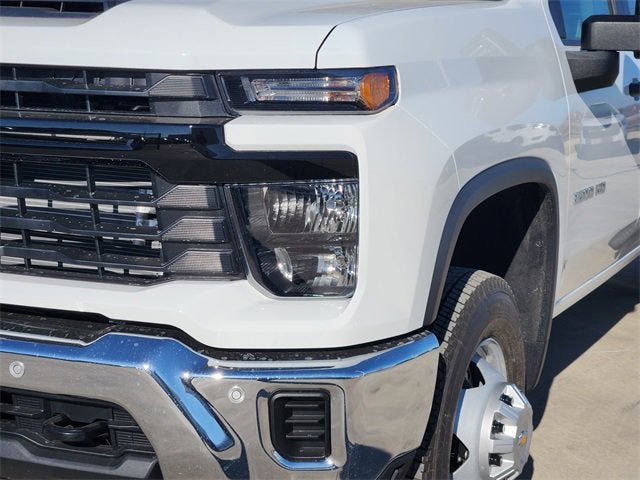2026 Chevrolet Silverado 3500 HD WT DRW