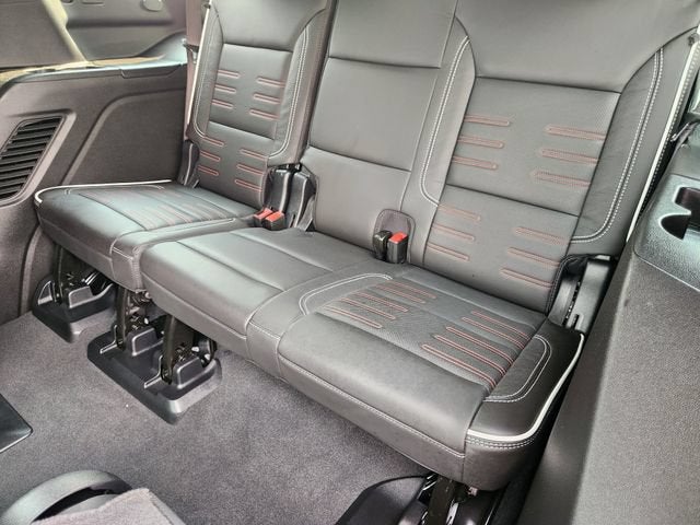 2025 GMC Yukon AT4 Ultimate