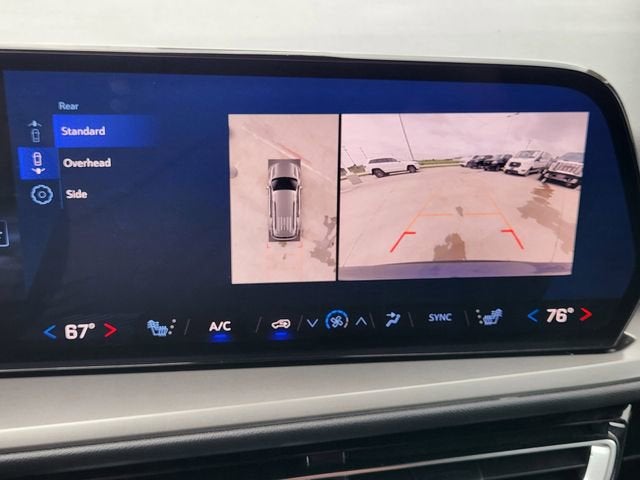 2024 Chevrolet Traverse LS