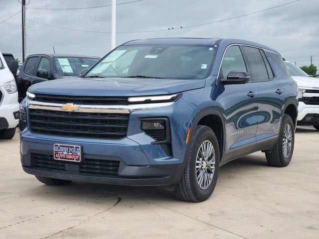 2024 Chevrolet Traverse LS