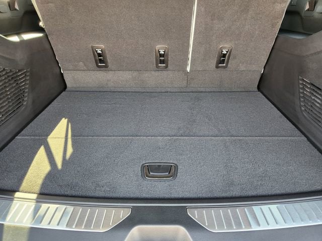 2026 Chevrolet Suburban Premier - Photo 65