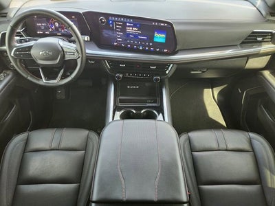 2025 Chevrolet Suburban RST