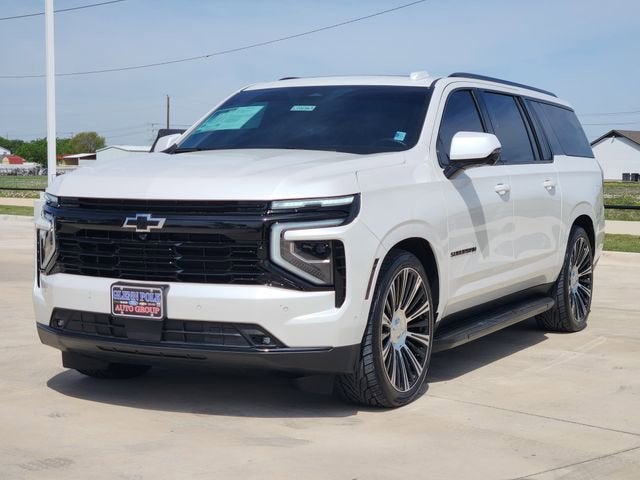 2025 Chevrolet Suburban RST
