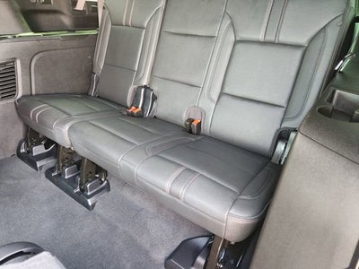 2025 Chevrolet Suburban RST