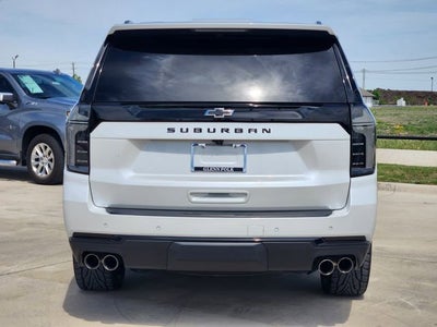 2025 Chevrolet Suburban RST