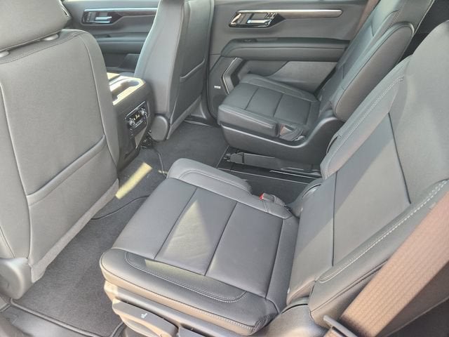 2026 Chevrolet Tahoe Z71 - Photo 20
