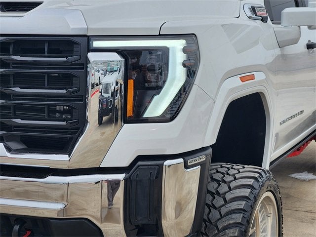 2024 GMC Sierra 2500 HD Pro