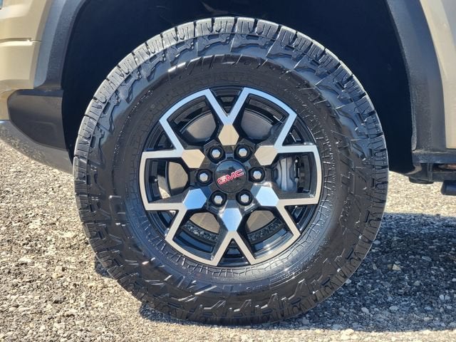 2024 GMC Canyon AT4X