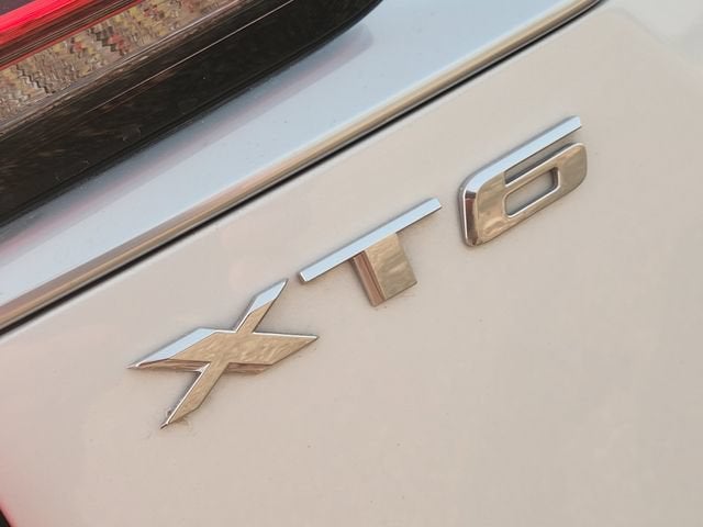 2020 Cadillac XT6 FWD Premium Luxury