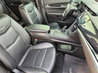 2021 Cadillac XT6 Premium Luxury