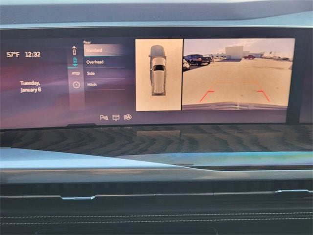 2025 Cadillac Escalade Sport Platinum