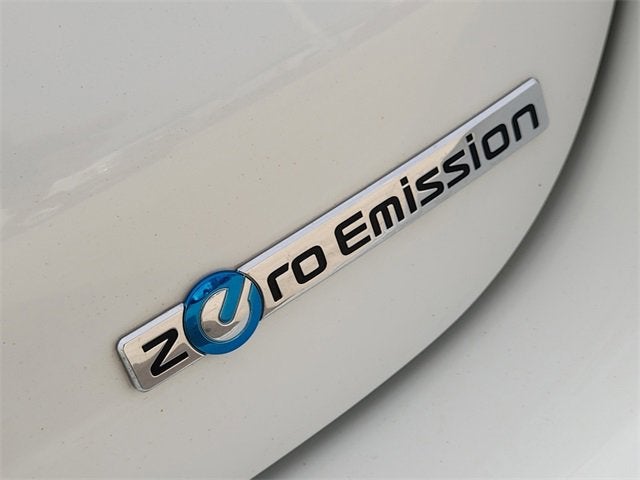 2016 Nissan LEAF SL