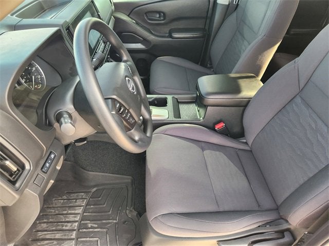 2025 Nissan Frontier S