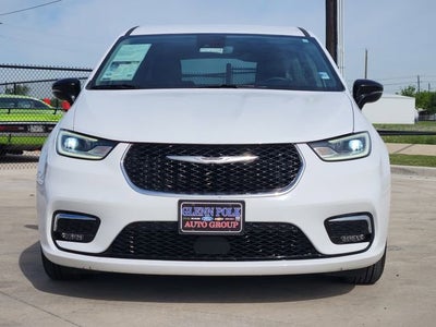 2024 Chrysler Pacifica Hybrid Select