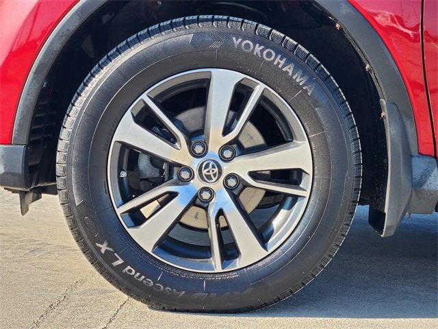 2016 Toyota RAV4 XLE