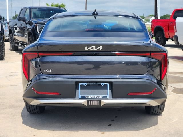 2025 Kia K4 LXS