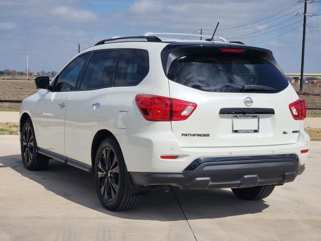 2018 Nissan Pathfinder SL