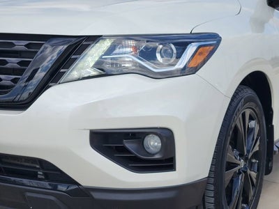 2018 Nissan Pathfinder SL