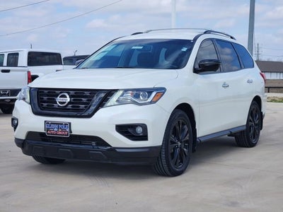 2018 Nissan Pathfinder SL