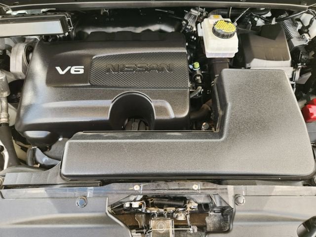 2018 Nissan Pathfinder SL