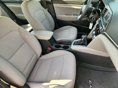2020 Hyundai Elantra SE