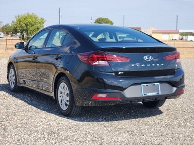 2020 Hyundai Elantra SE