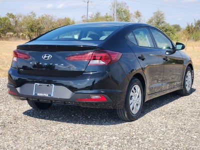 2020 Hyundai Elantra SE