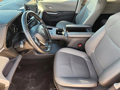 2024 Toyota Sienna XLE