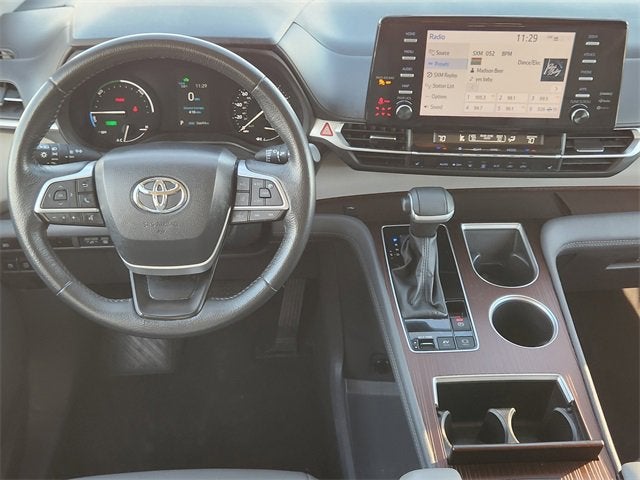 2024 Toyota Sienna XLE