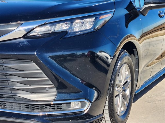 2024 Toyota Sienna XLE