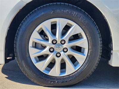 2012 Toyota Prius Plug-In 5DR HB