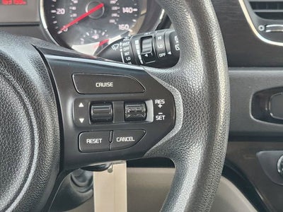 2016 Kia Sedona LX