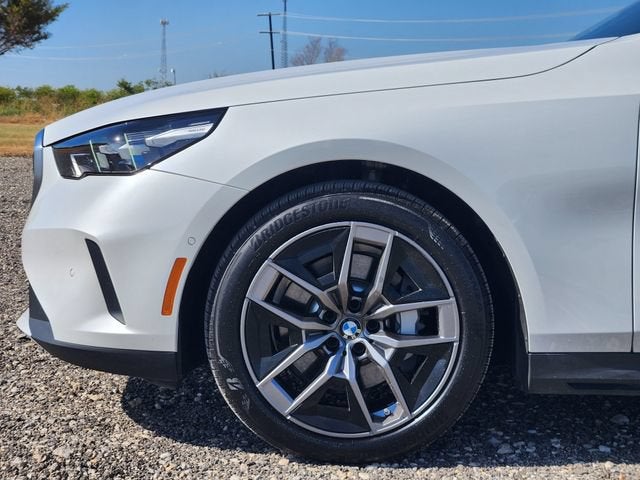 2026 BMW 5 Series 530i xDrive