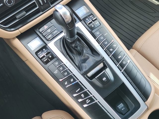 2021 Porsche Macan 4DR AWD